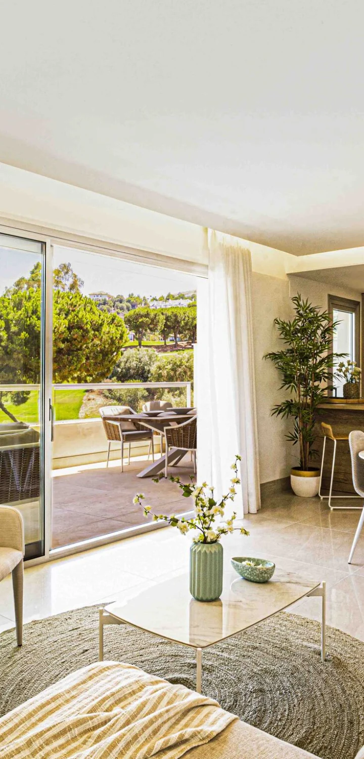 Solana Village Apartments - La Cala